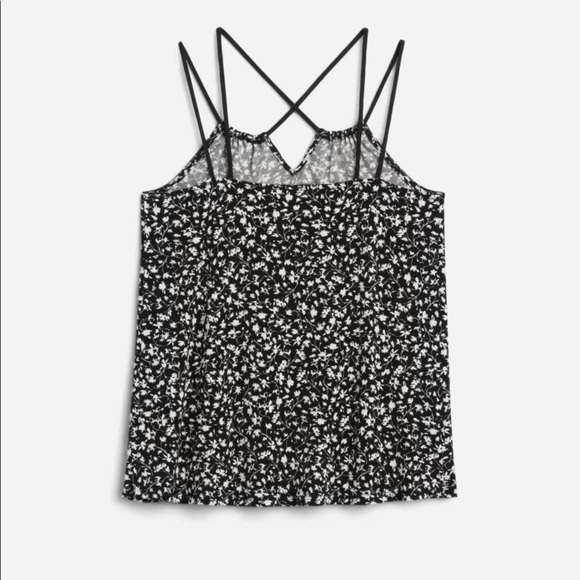 NWT- spaghetti strap top - Picture 2 of 6